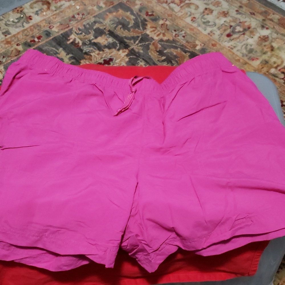 Columbia sportswear women's XL Sandy River shorts. Rose colored. Barely worn.